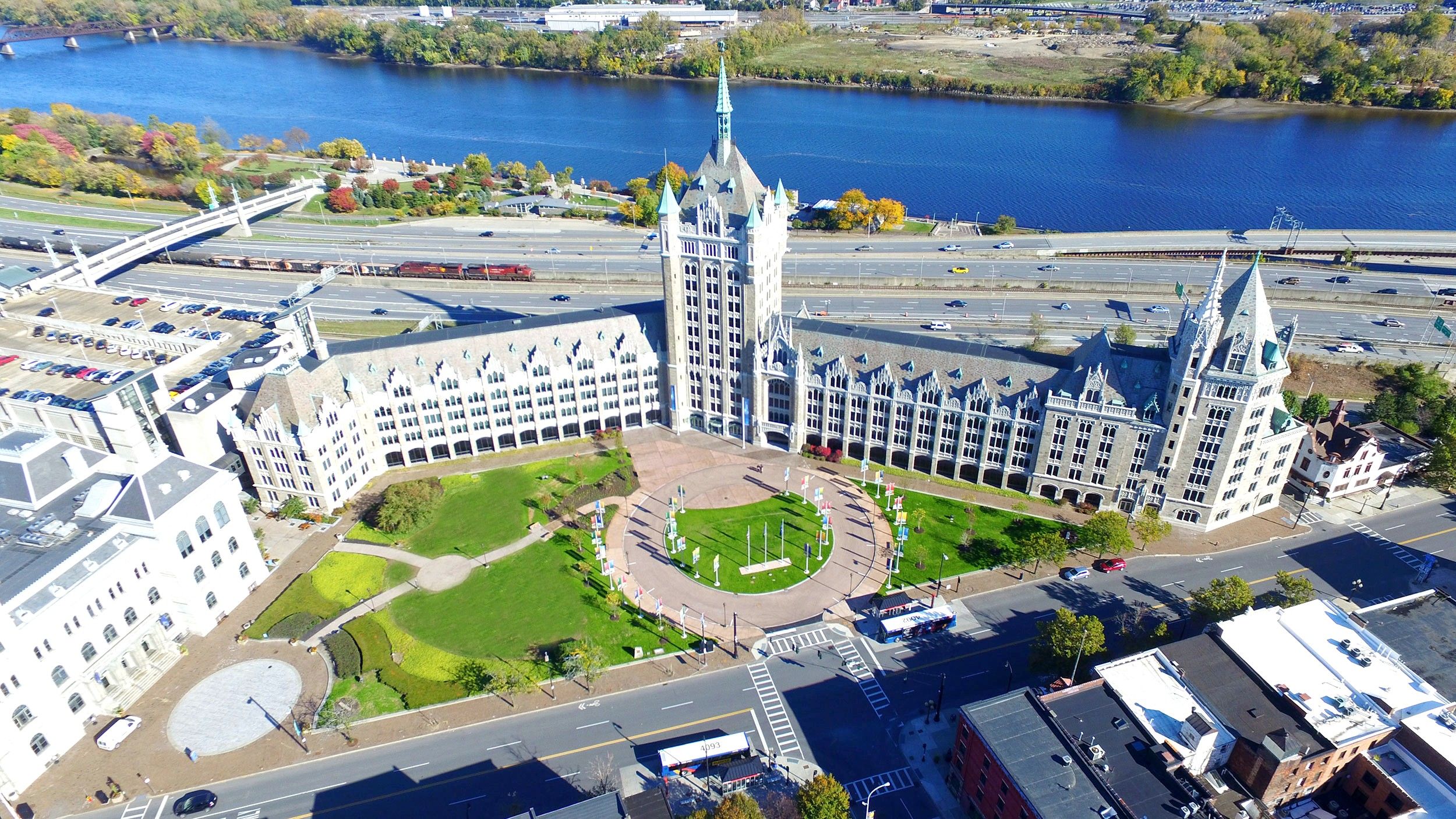 New York Üniversitesi